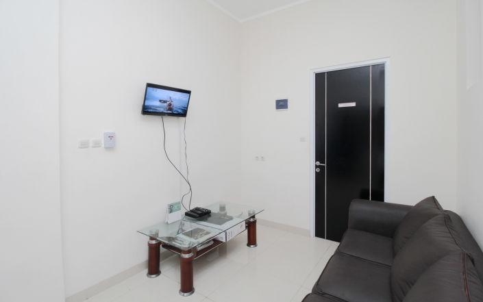 ホテル Kamar Keluarga Tanah Abang ジャカルタ エクステリア 写真